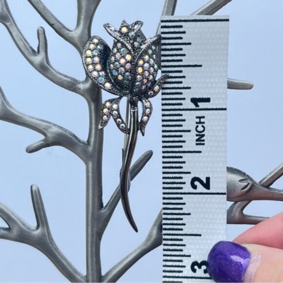 Vintage Butler Black Rose Brooch Aurora Borealis Iridescent Rhinestones - Picture 3 of 6